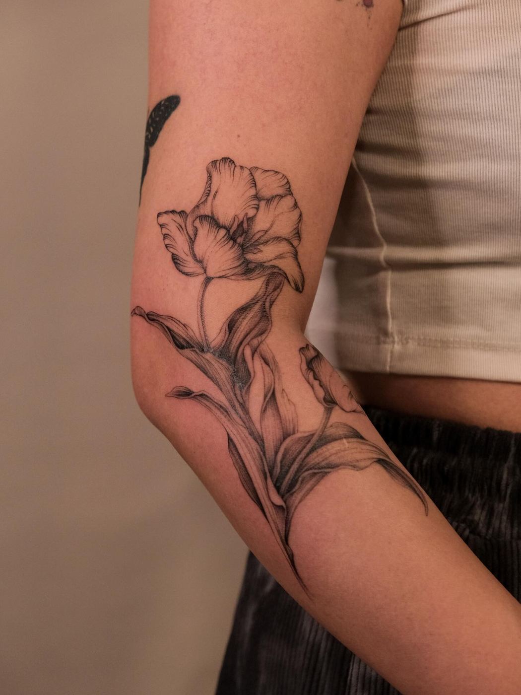 NASH 刺青作品：鬱金香種植（Tulips）
